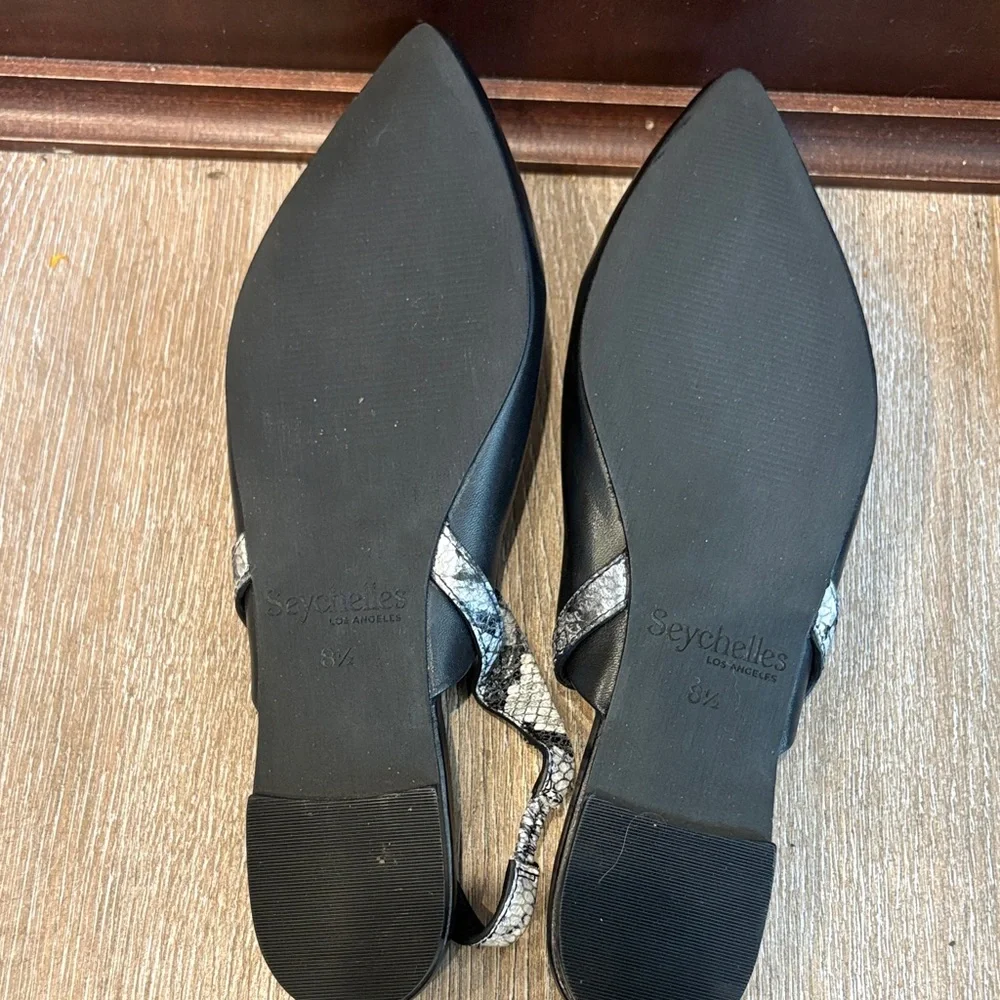 Seychelles Black Leather Pointed Slingback Flats with Snake-Print Strap 8.5 - Picture 3 of 5